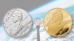David Bowie orbitó en la atmósfera de la Tierra en forma de moneda