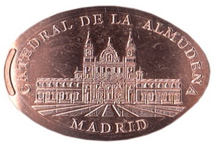 Elongadas de Madrid: La Catedral de la Almudena